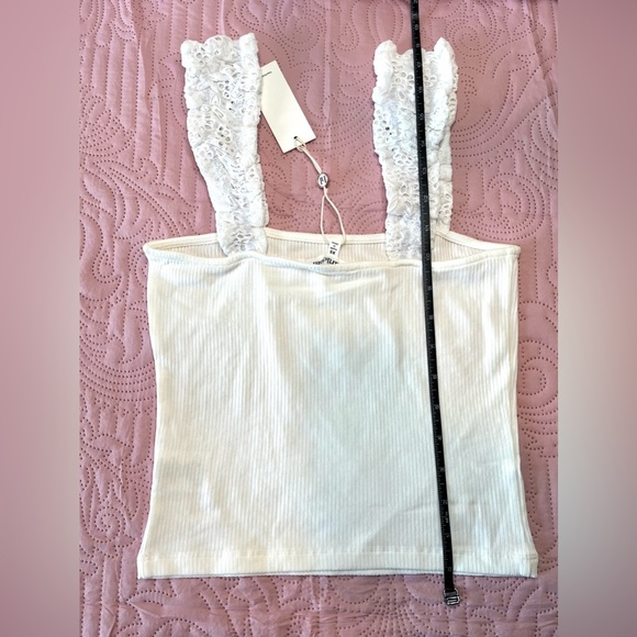 Heartloom NWT Luna Cropped Top in Eggshell - Picture 4 of 5